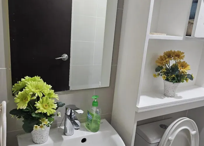 Apartment Unit 14e Tower D, 1br Unit- Manhattan Heights Cubao *